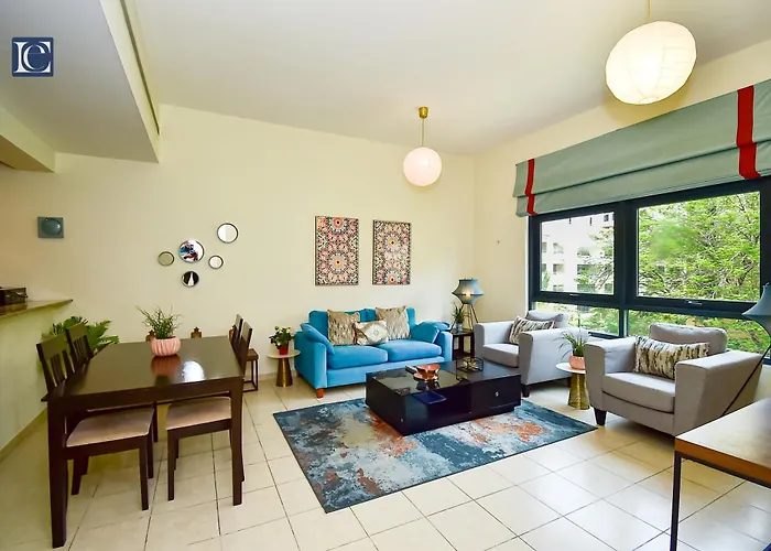 Luxury Escapes - Lovely 1 Bedroom Apartment In Nakheel The Greens